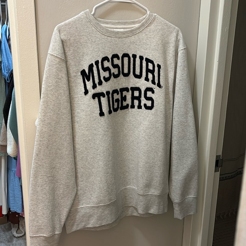 Missouri Tigers sweatshirt